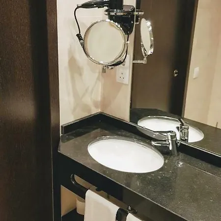 Porto City Hotel 3*