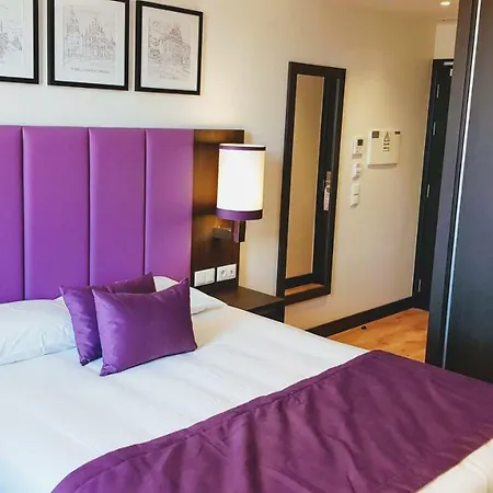 Porto City Hotel מלון פורטו